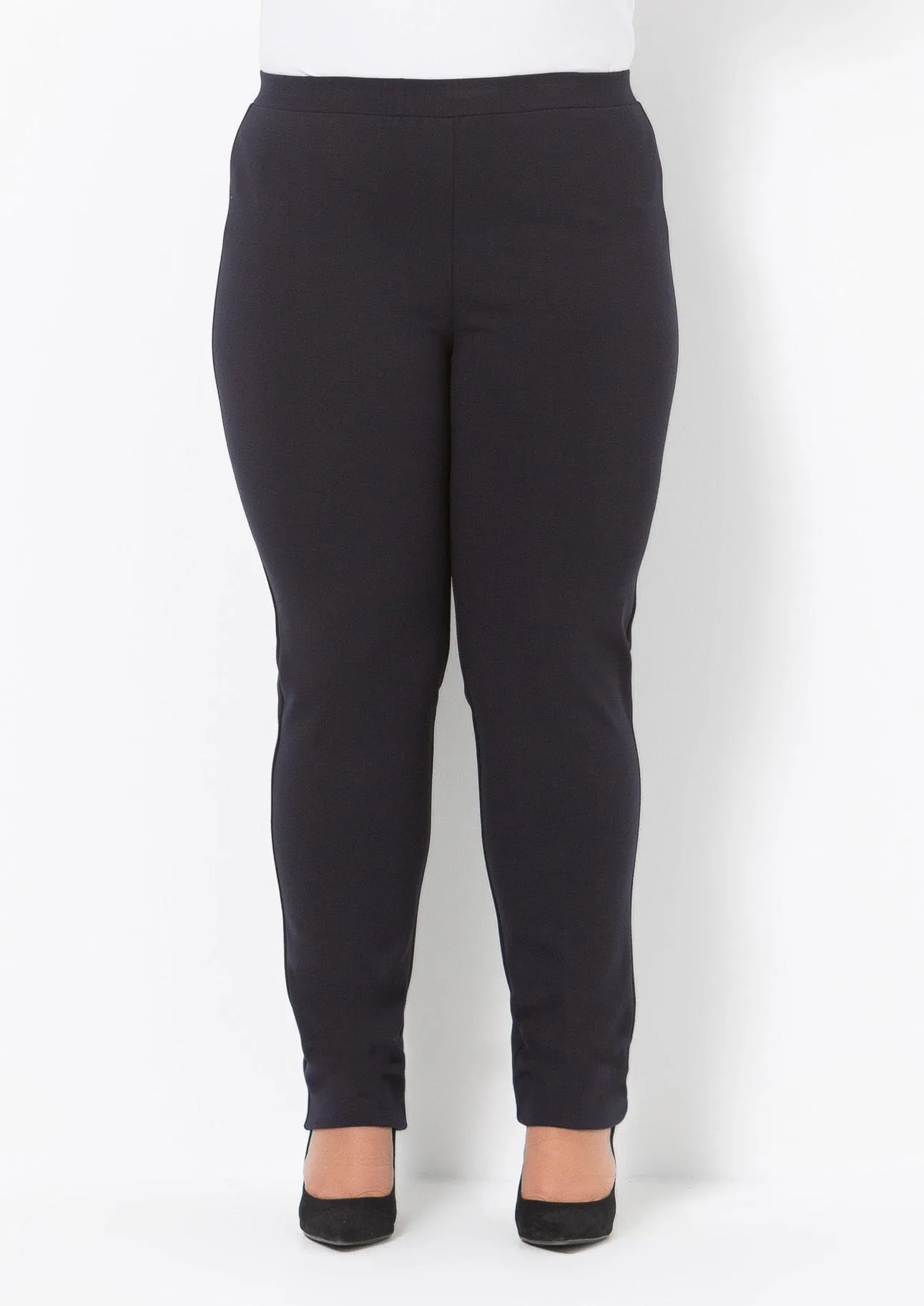 1031 Slim Leg Ponti Pant