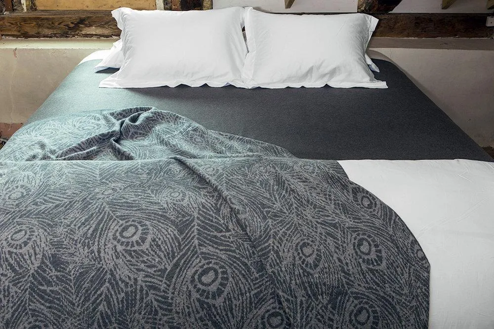 Dorian Gray Cashmere Throw